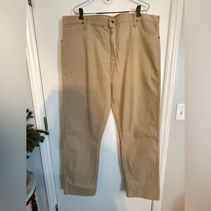 Wrangler Men's Relaxed Fit Khaki Jeans